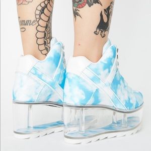 qozmo qloud platform sneakers